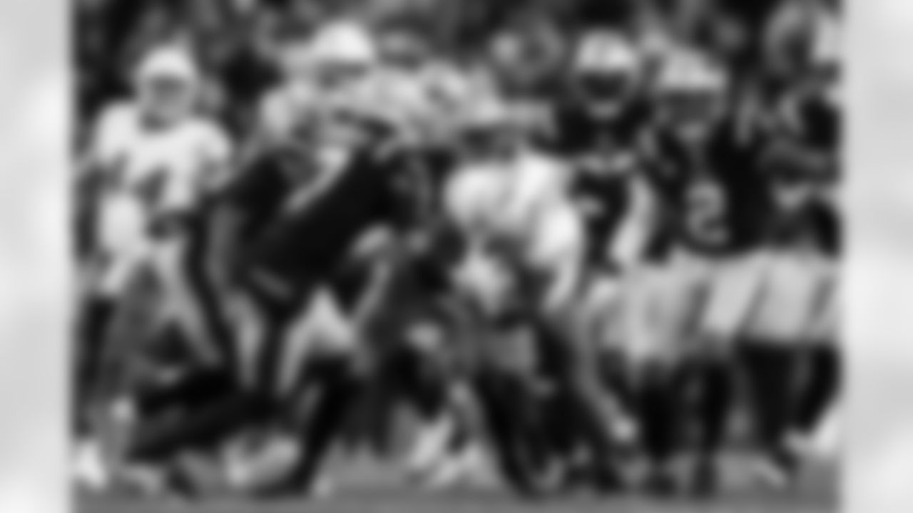 RB Kimani Vidal (30)