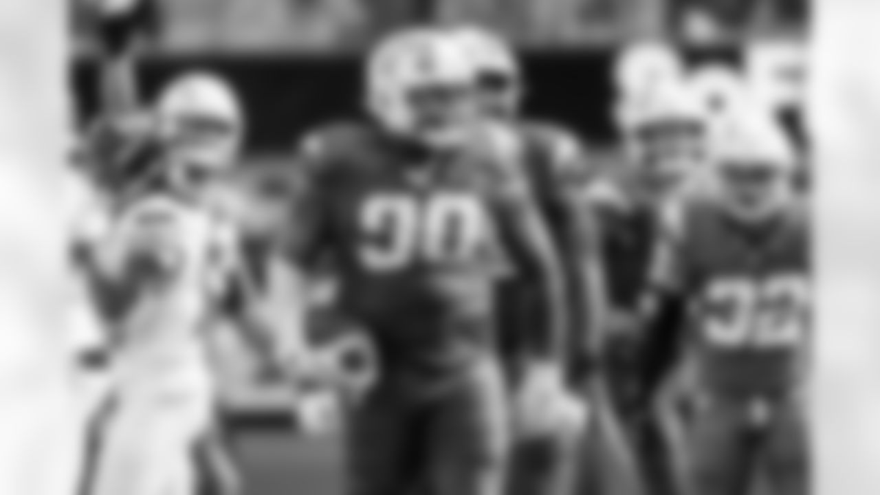 Check out the best shots from the Chargers Week 5 matchup against the Commanders!
