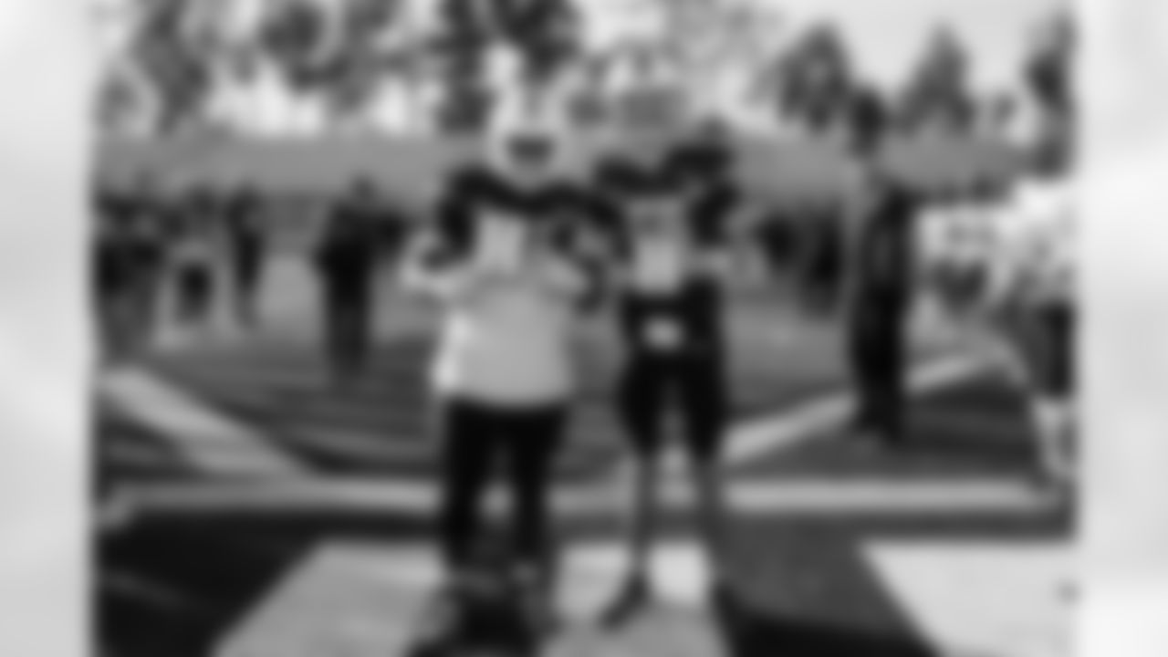 The 2025 Alex Spanos All-Star Classic is played on Saturday, December 20, 2025 at Mira Mesa High School in San Diego, CA.
[FINAL SCORE: North 34 - South 14]