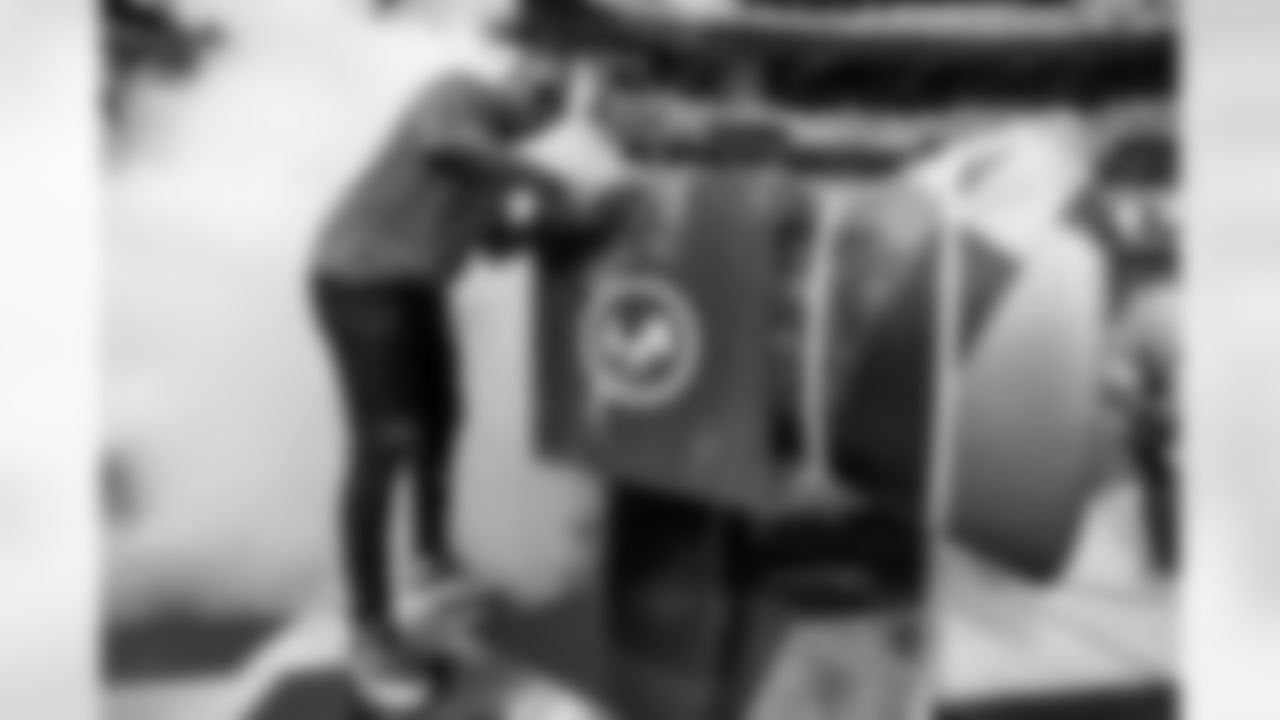 Check out the best shots from the Chargers Week 13 matchup against the Raiders!