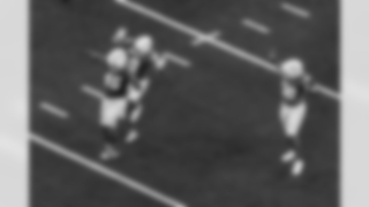 Take a look at the best photos of Chargers 2026 free agent Khalil Mack