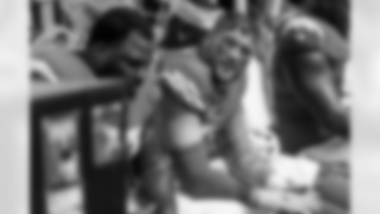 The Los Angeles Chargers play the Carolina Panthers on Sunday, September 15, 2024 at Bank of America Stadium in Charlotte, NC.
[FINAL SCORE: LAC 26 - CAR 3]