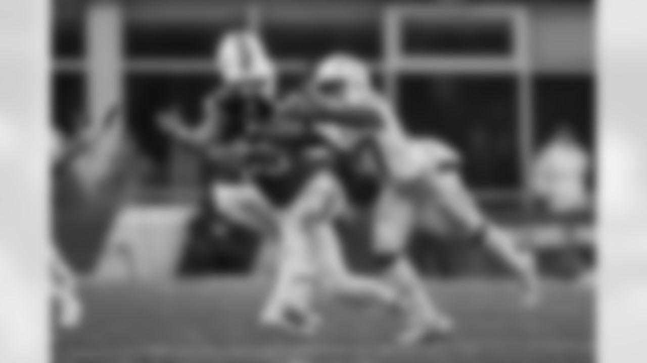 The Los Angeles Chargers play the New England Patriots on Sunday, December 3, 2023 at Gillette Stadium in Foxborough, MA.
[FINAL SCORE: LAC 6 - NE 0]