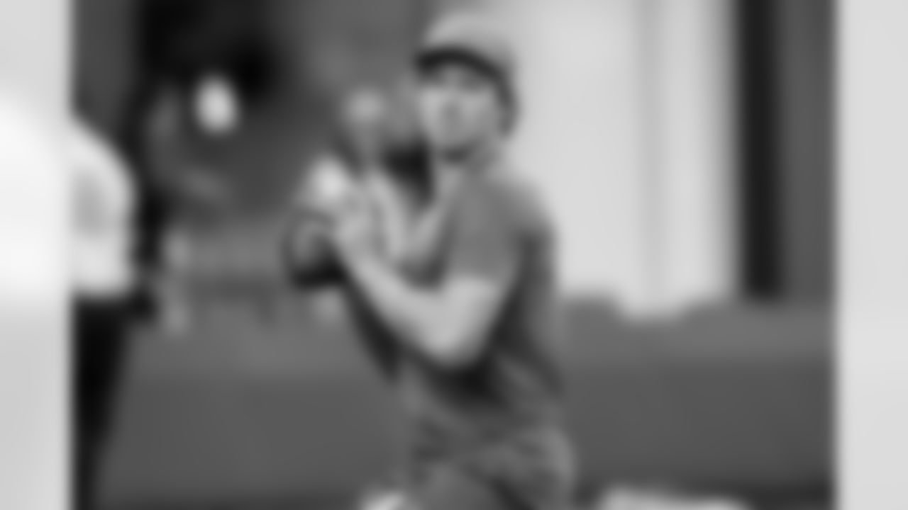 Check out the best shots from the Chargers Week 10 matchup against the Steelers!