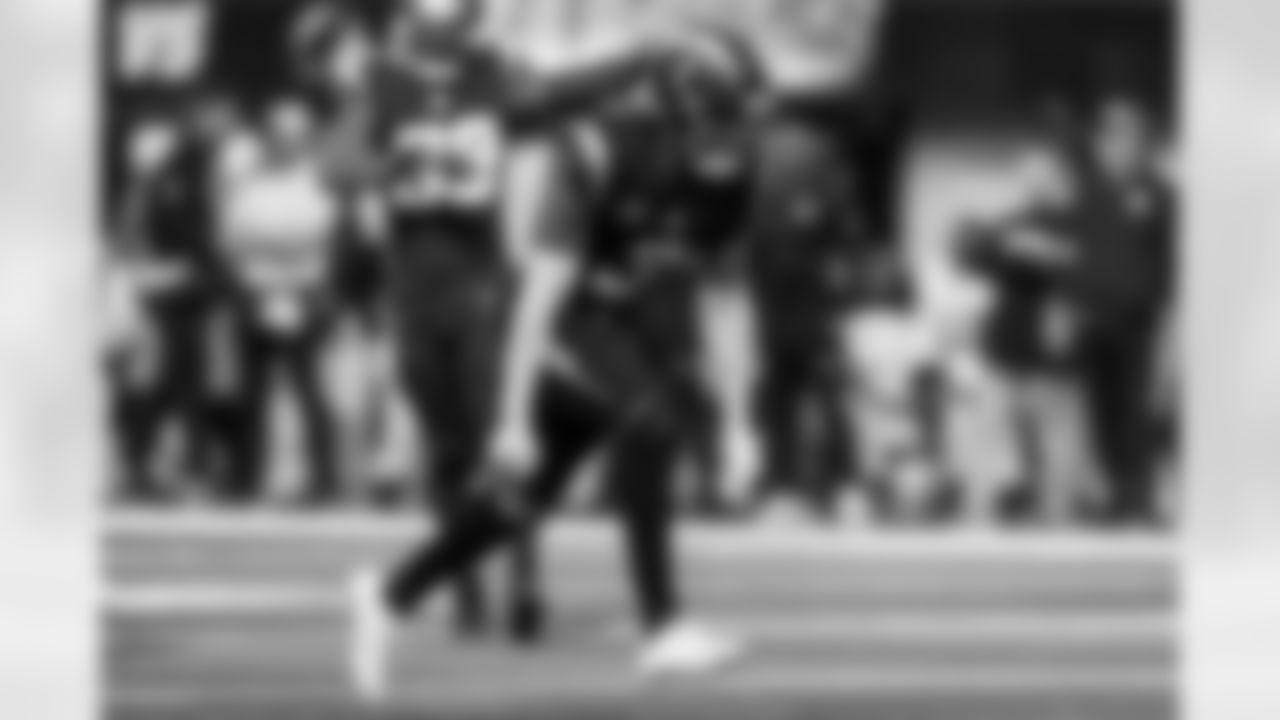 Chargers S Derwin James, Jr. (#3) in action during their Pro Bowl season.