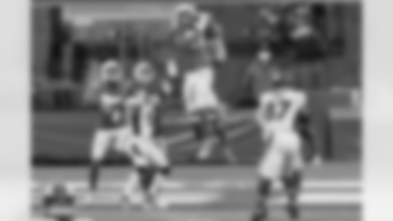 The Los Angeles Chargers play the Denver Broncos on Sunday, December 27, 2020 at SoFi Stadium in Inglewood, California.
[FINAL SCORE: LAC 19 - DEN 16]