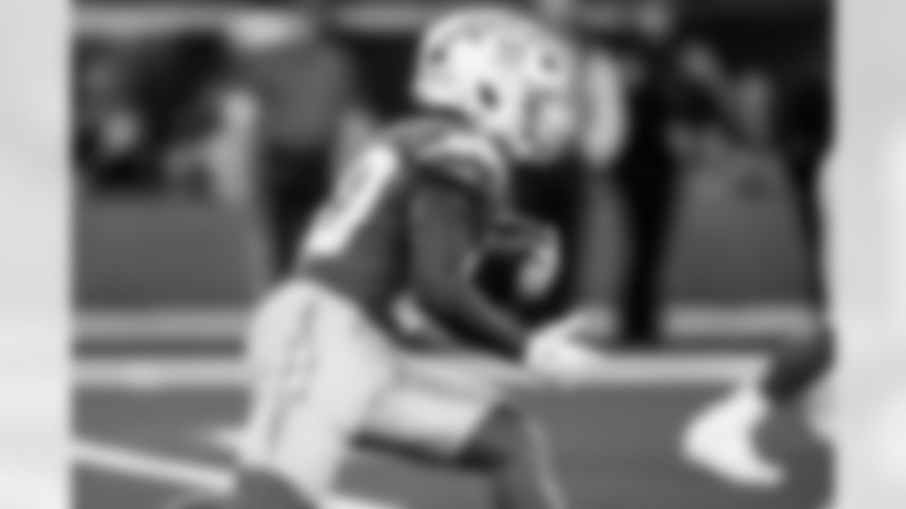 Check out the best shots from the Chargers Week 10 matchup against the Steelers!