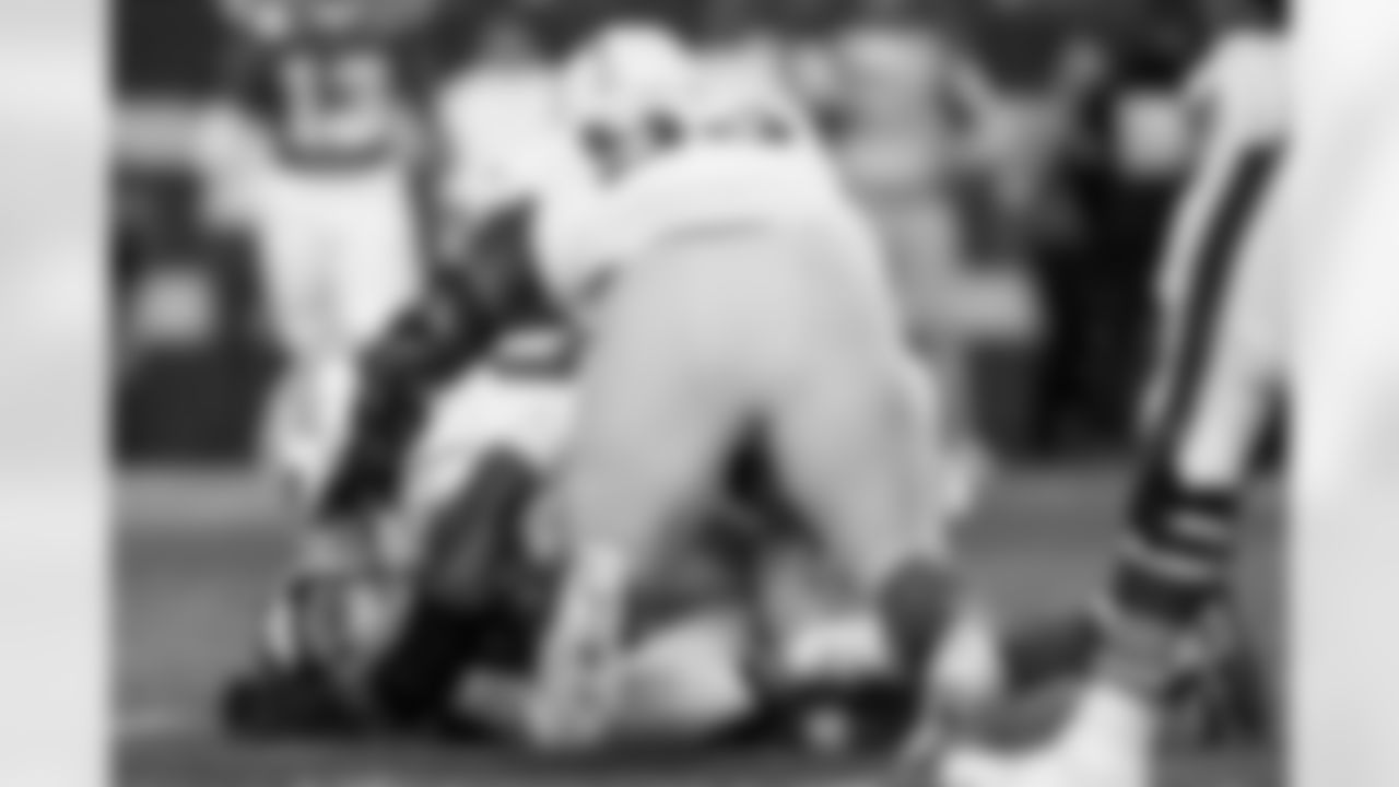 Check out the best shots from the Chargers Week 18 matchup against the Broncos!