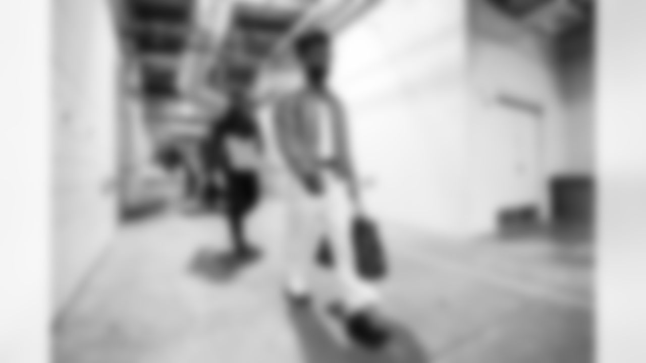 CB Donte Jackson (26)