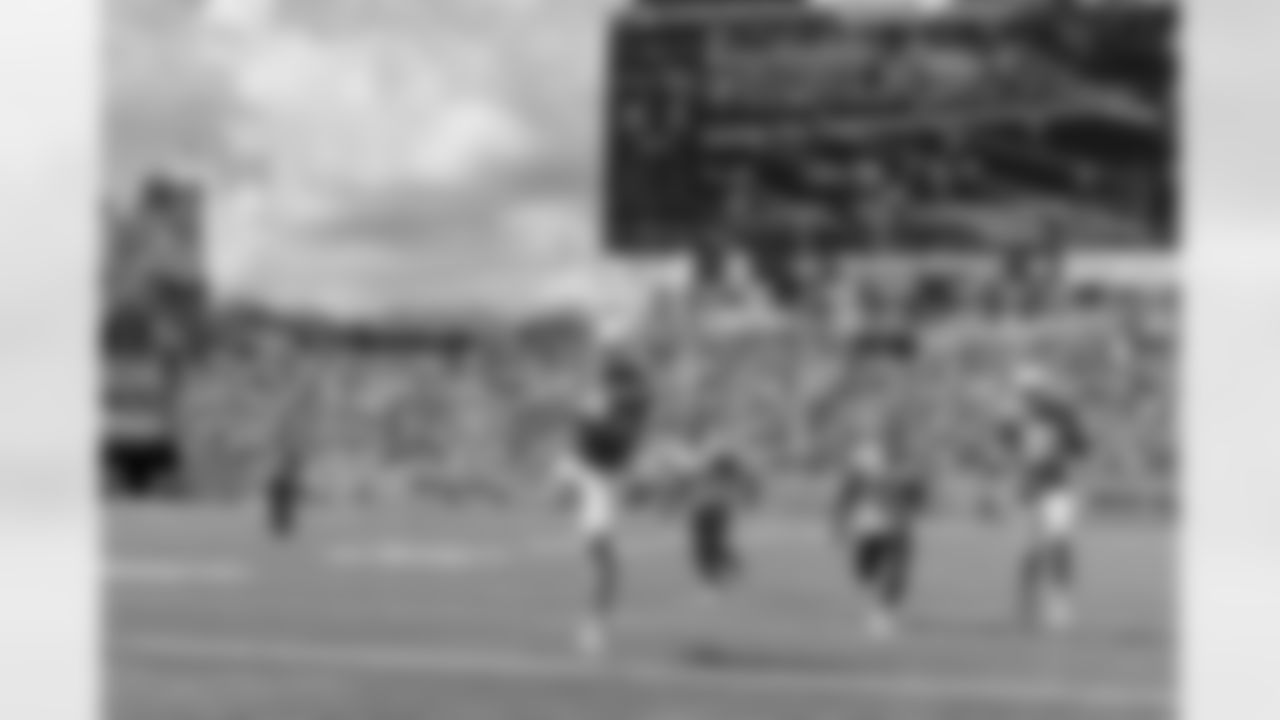 The Los Angeles Chargers play the Tennessee Titans on Sunday, September 17, 2023 at Nissan Stadium in Nashville, TN.
[FINAL SCORE: TEN 27 - LAC 24]