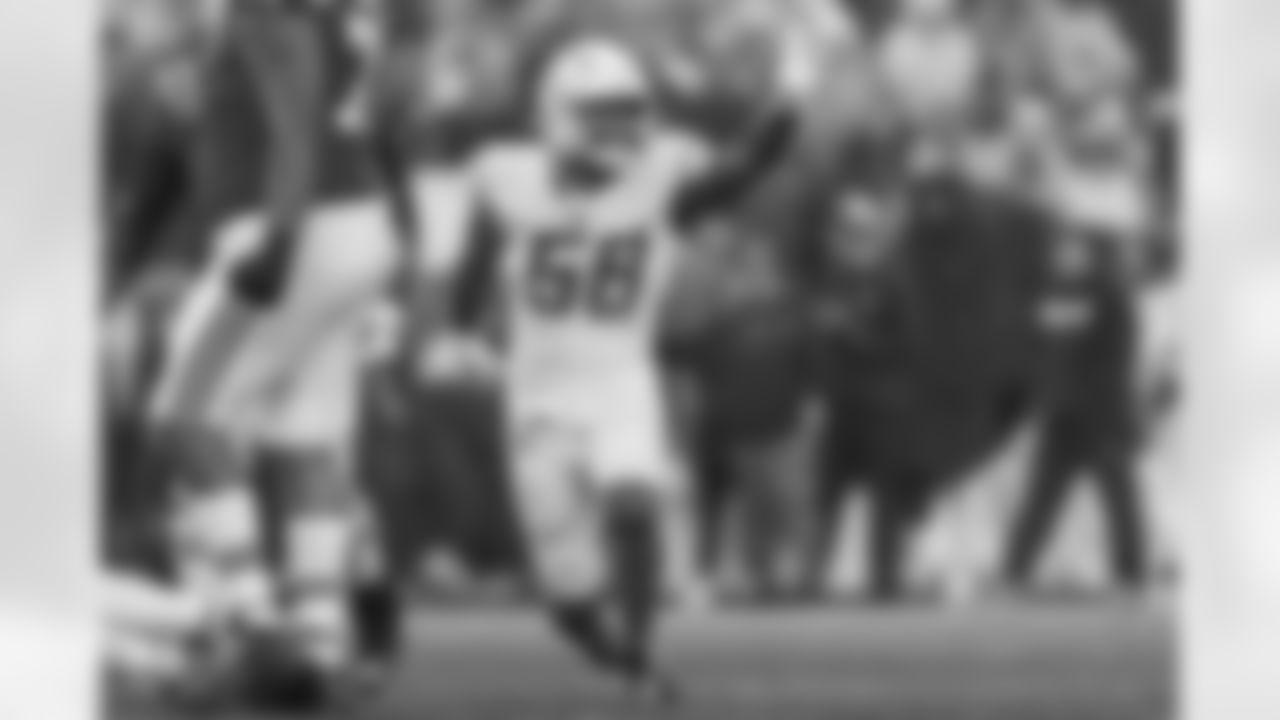 The Los Angeles Chargers play the New England Patriots on Sunday, December 3, 2023 at Gillette Stadium in Foxborough, MA.
[FINAL SCORE: LAC 6 - NE 0]