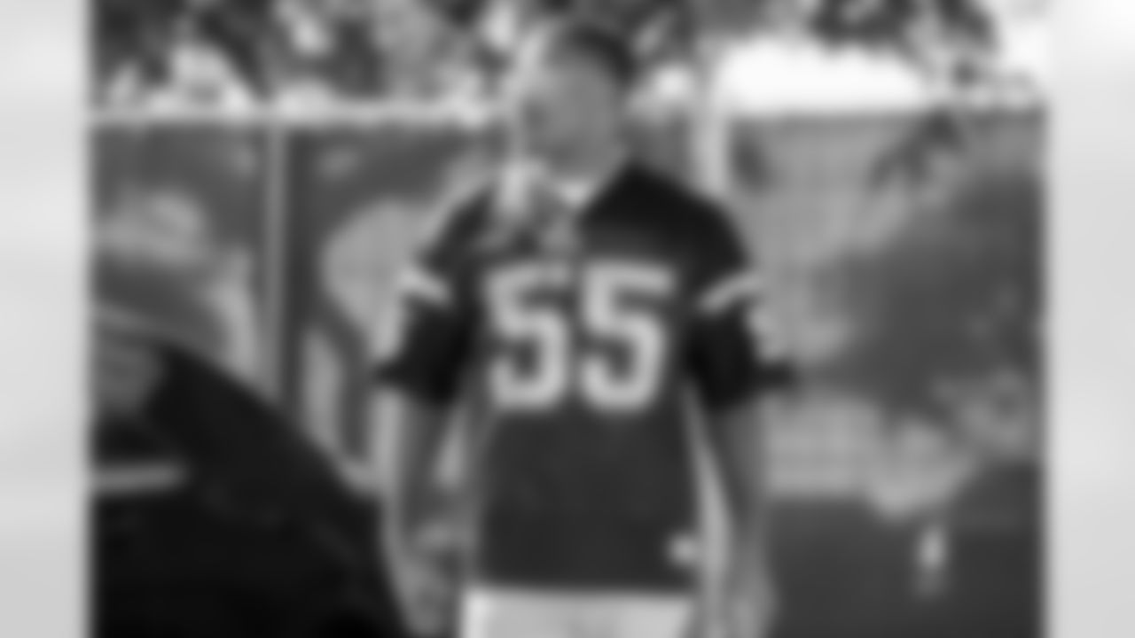 LB Daiyan Henley (0)