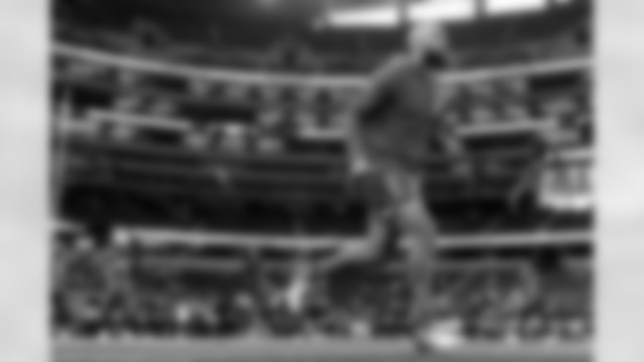 Check out the best shots from the Chargers Week 16 matchup against the Cowboys!