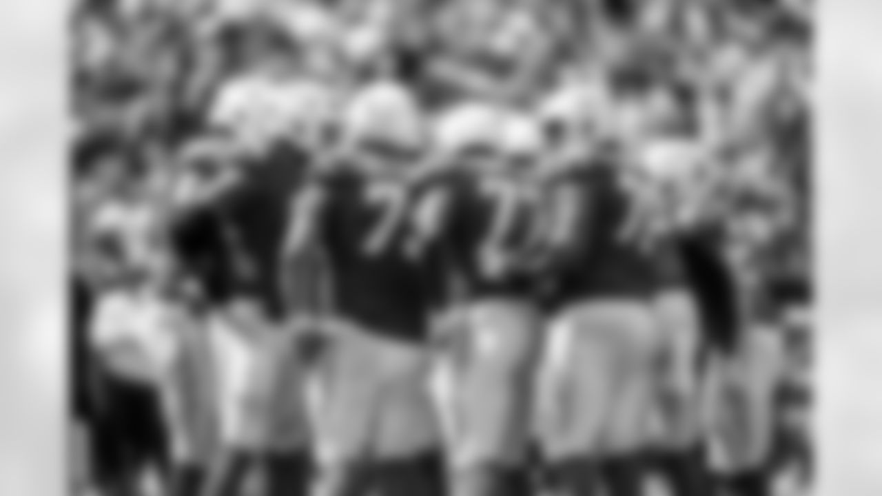 The Los Angeles Chargers play the Carolina Panthers on Sunday, September 15, 2024 at Bank of America Stadium in Charlotte, NC.
[FINAL SCORE: LAC 26 - CAR 3]