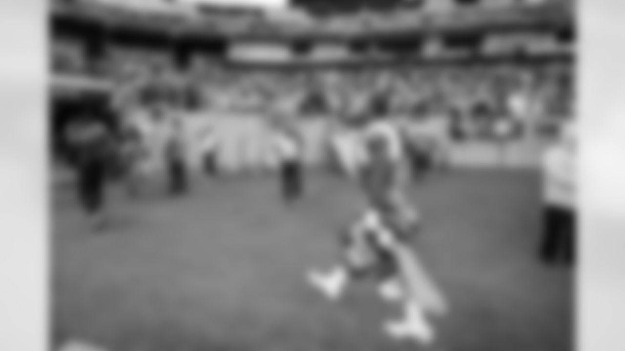 LB Daiyan Henley (0)