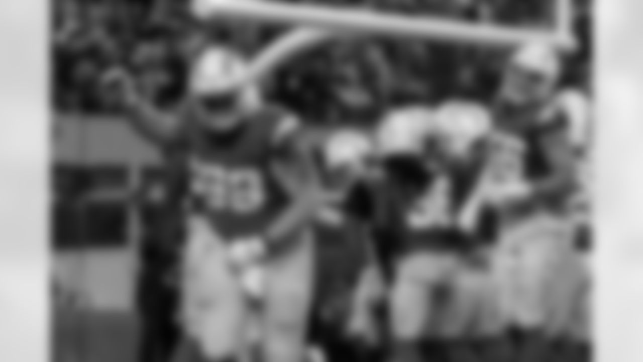 The Los Angeles Chargers play the Buffalo Bills on Sunday, December 23, 2023 at SoFi Stadium in Inglewood, CA.
[FINAL SCORE: BUF 24 - LAC 22]