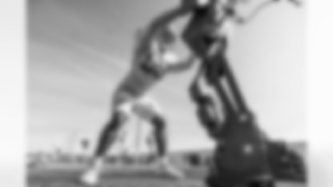 The Los Angeles Chargers practice on Wednesday, November 5, 2025 at The Bolt in El Segundo, CA.