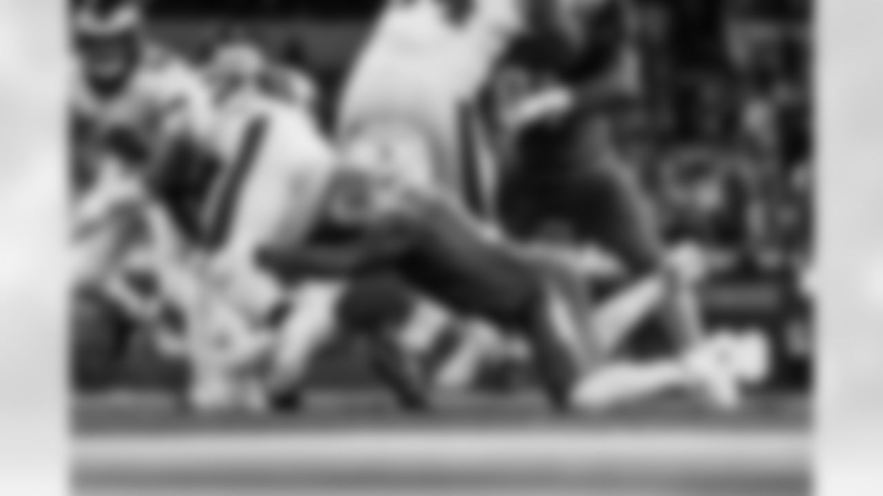 Take a look at the best photos of Chargers 2026 free agent Denzel Perryman