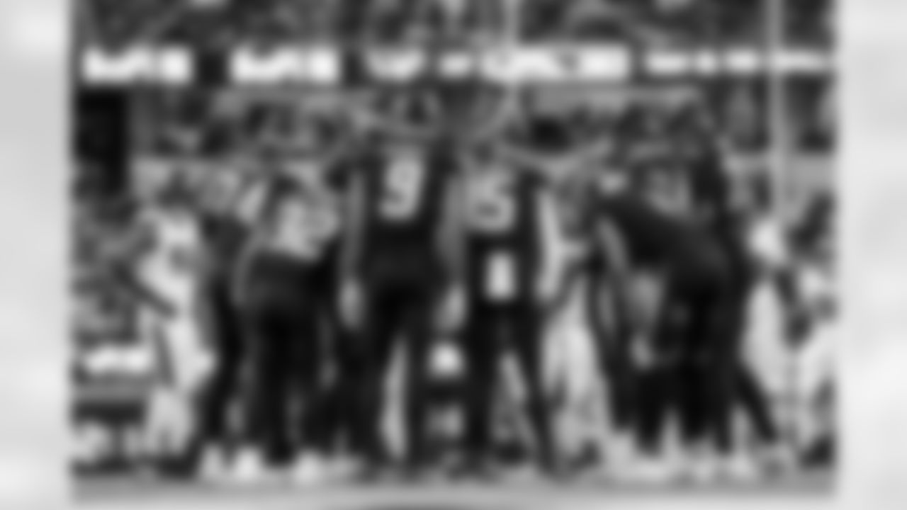 OL Austin Deculus (74), RB Jaret Patterson (32), WR Tre Harris (9), WR Ladd McConkey (15), TE Oronde Gadsden (86), T Trey Pipkins III (79) and QB Justin Herbert (10)