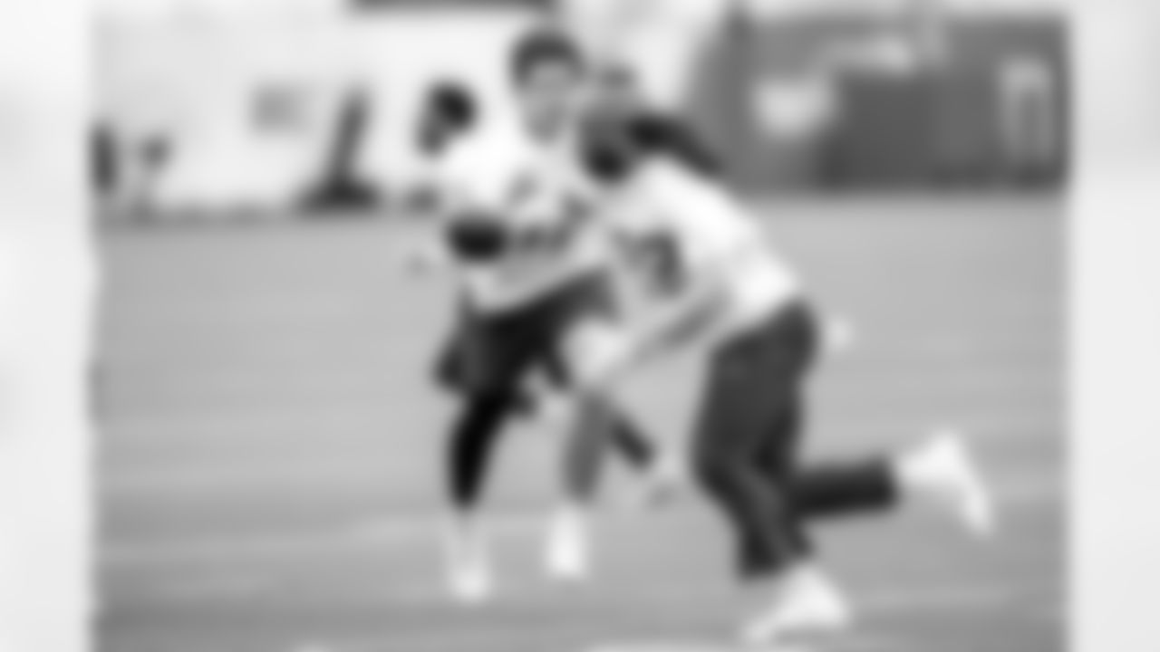Los Angeles Chargers players participate in Phase 2 of the offseason program on Monday, May 5, 2025 at The Bolt in El Segundo, CA.