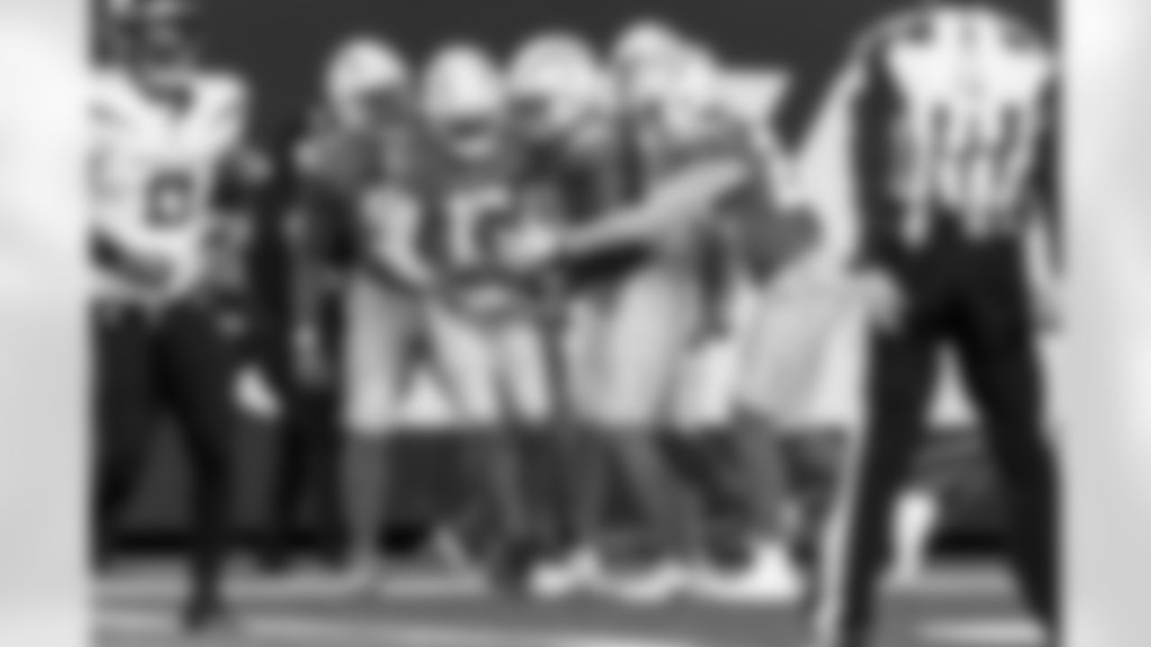 The Los Angeles Chargers play the New York Jets on Monday, November 6, 2023 at MetLife Stadium in East Rutherford, NJ.
[FINAL SCORE: LAC 27 - NYJ 6]