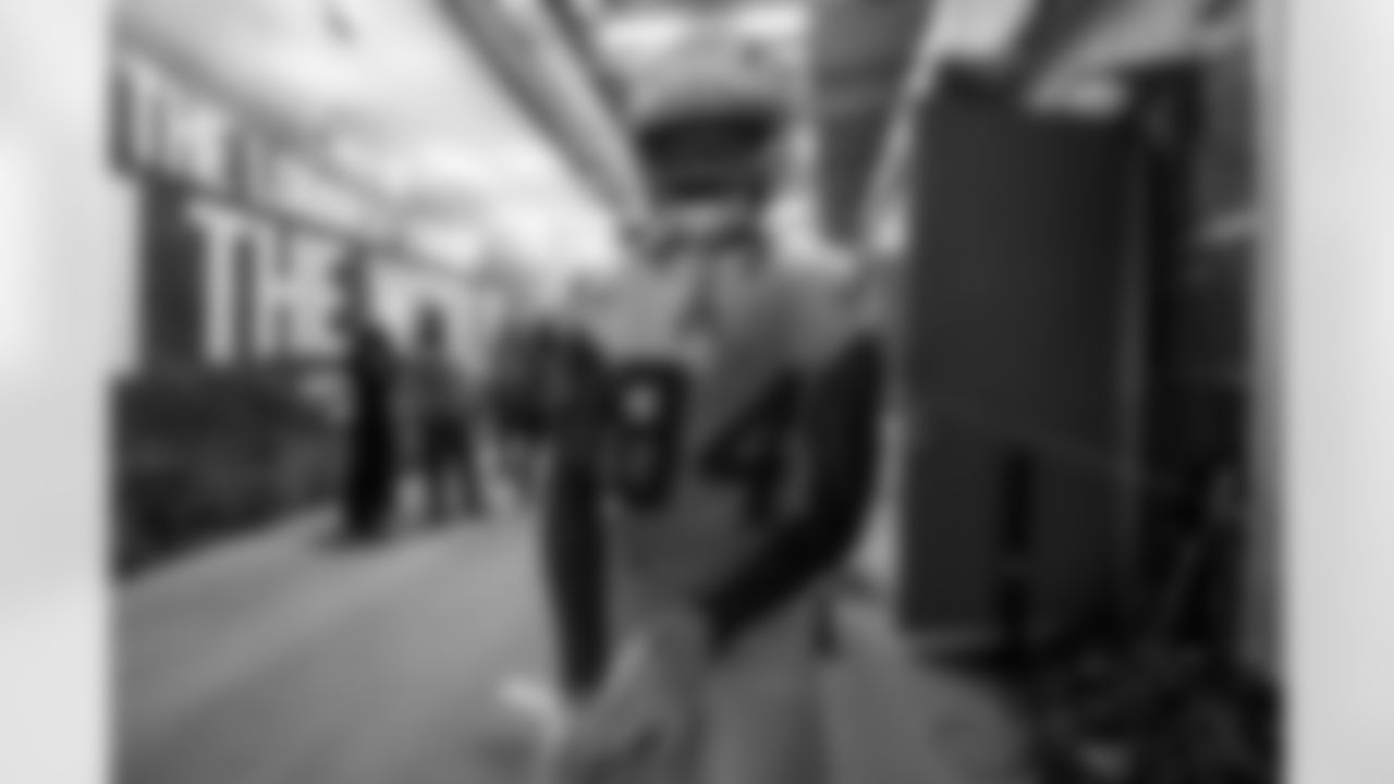 Check out the best shots from the Chargers Week 15 matchup against the Chiefs!