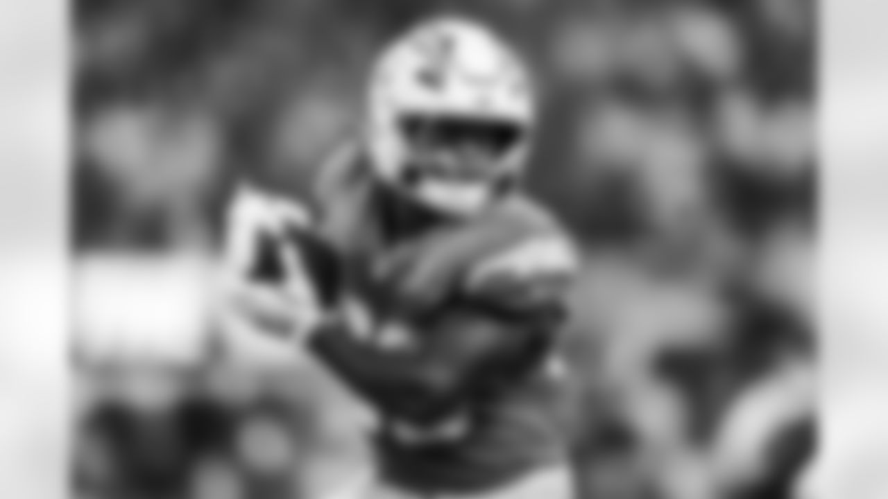 RB Kimani Vidal (30)