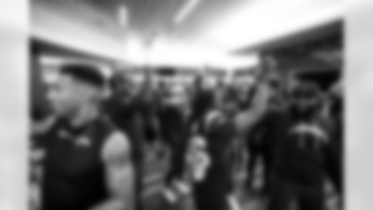 CB Donte Jackson (26) and Linebackers Coach Navorro Bowman