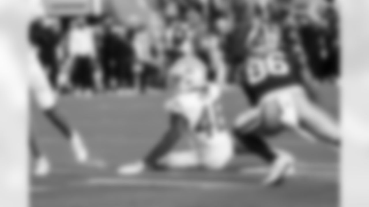 CB Nikko Reed (46)