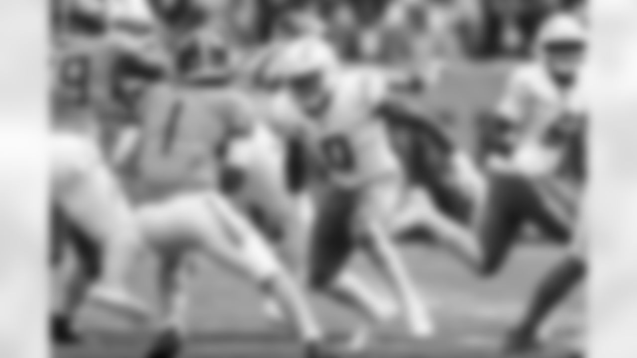 LB Daiyan Henley (0)