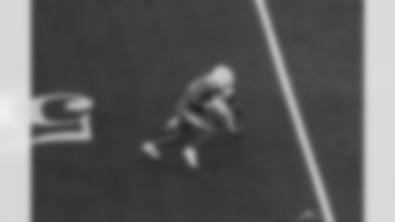 Take a look back at the best photos of the Chargers 2025 draft class in their inaugural NFL campaign.