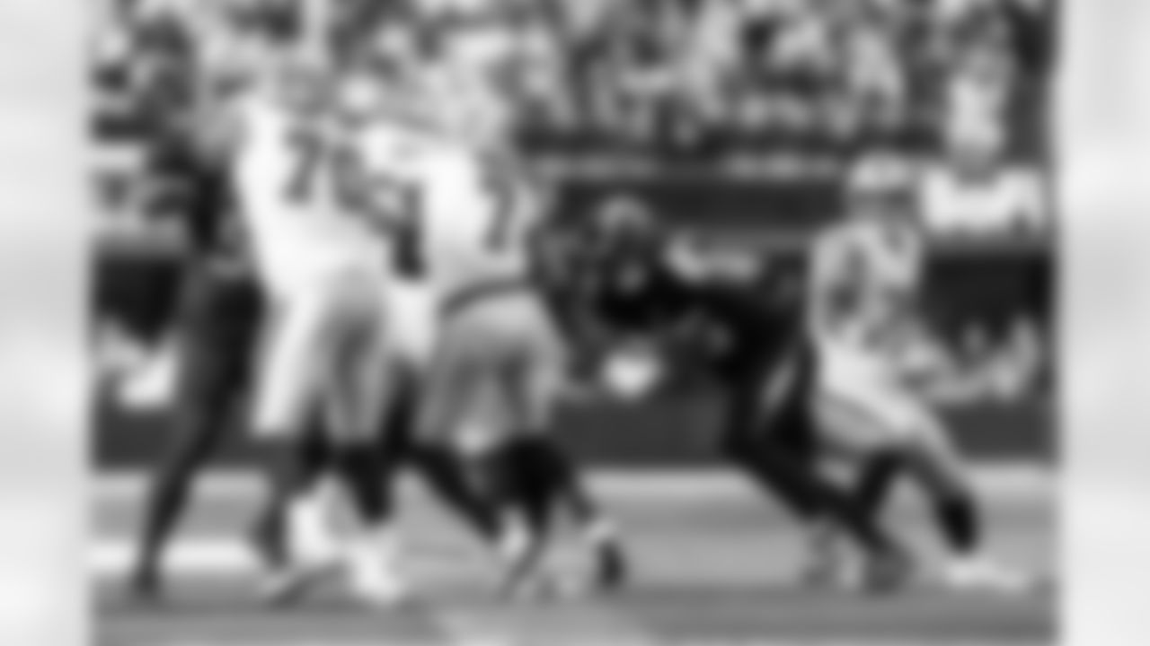 Check out the best shots from the Chargers Week 13 matchup against the Raiders!