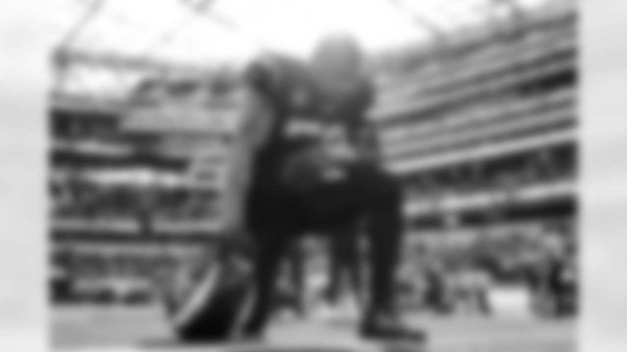 OLB Khalil Mack (52)