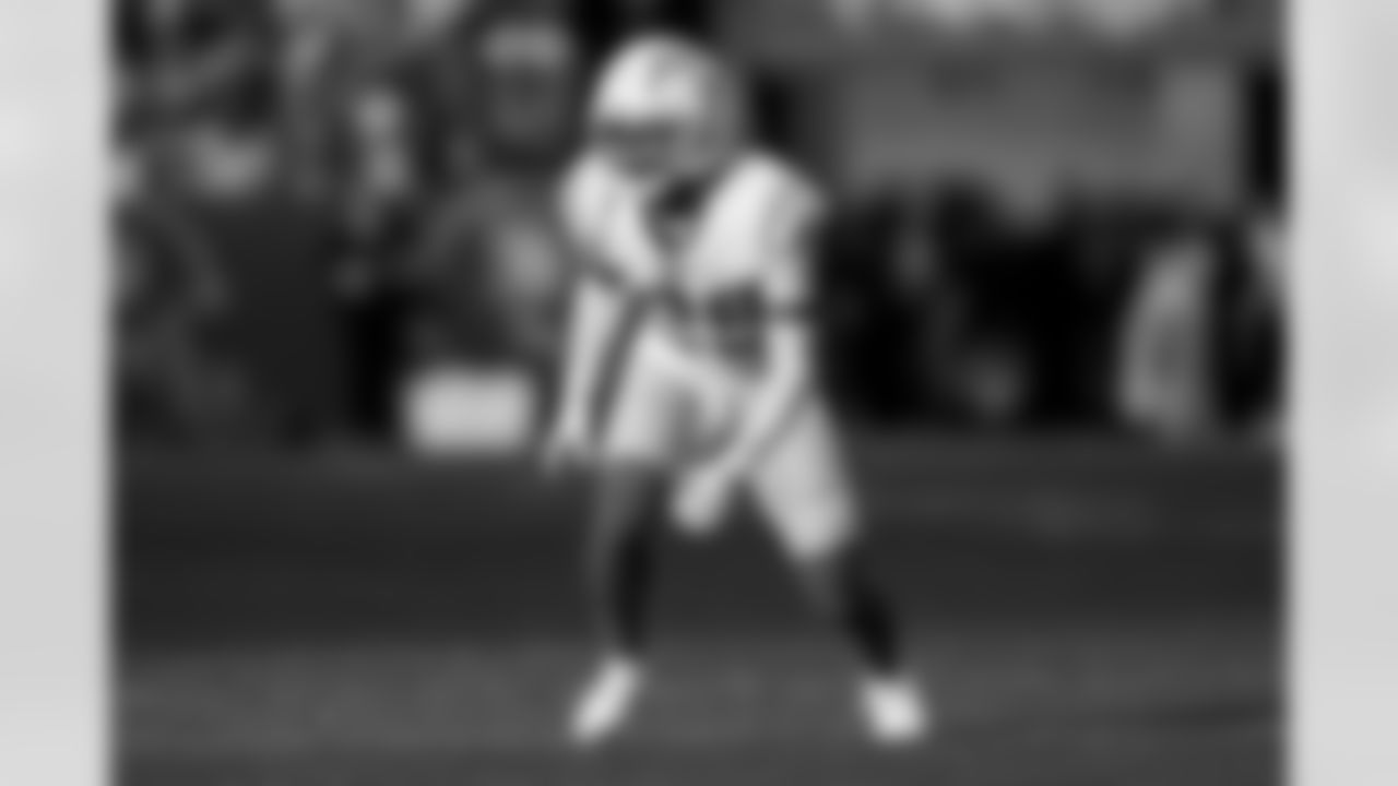 Check out the best shots from the Chargers Week 18 matchup against the Broncos!