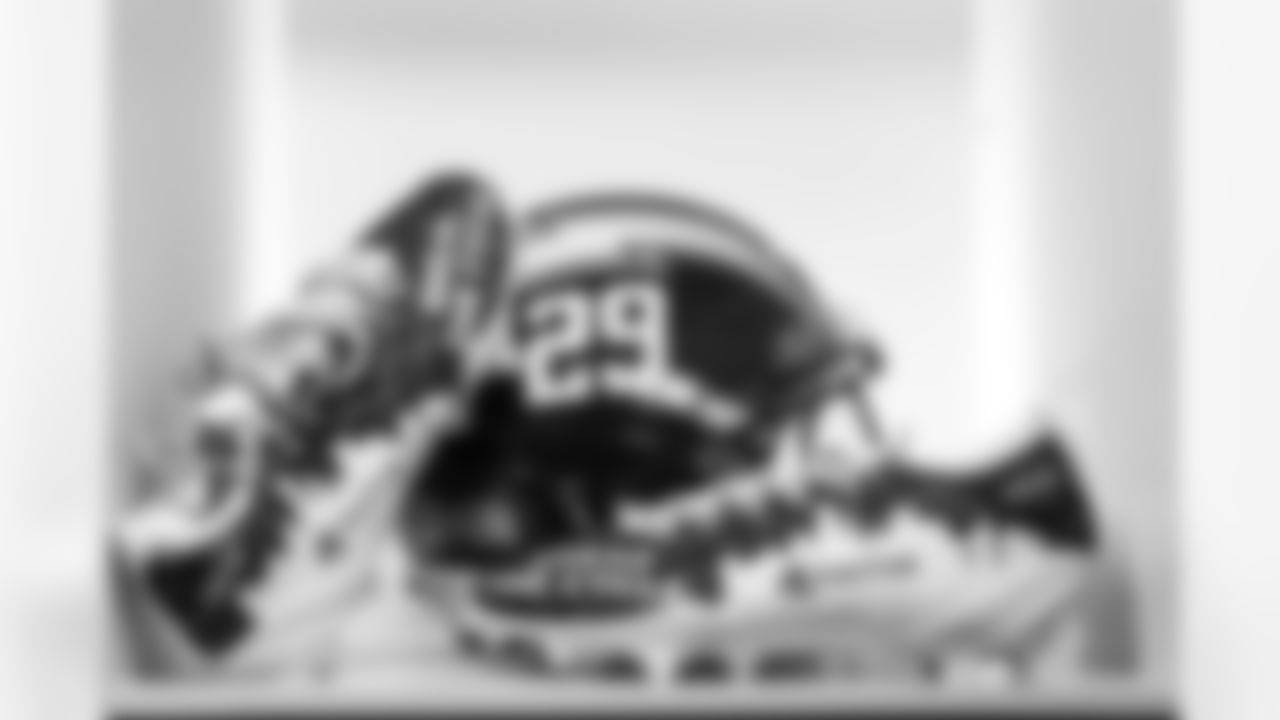 CB Tarheeb Still (29)