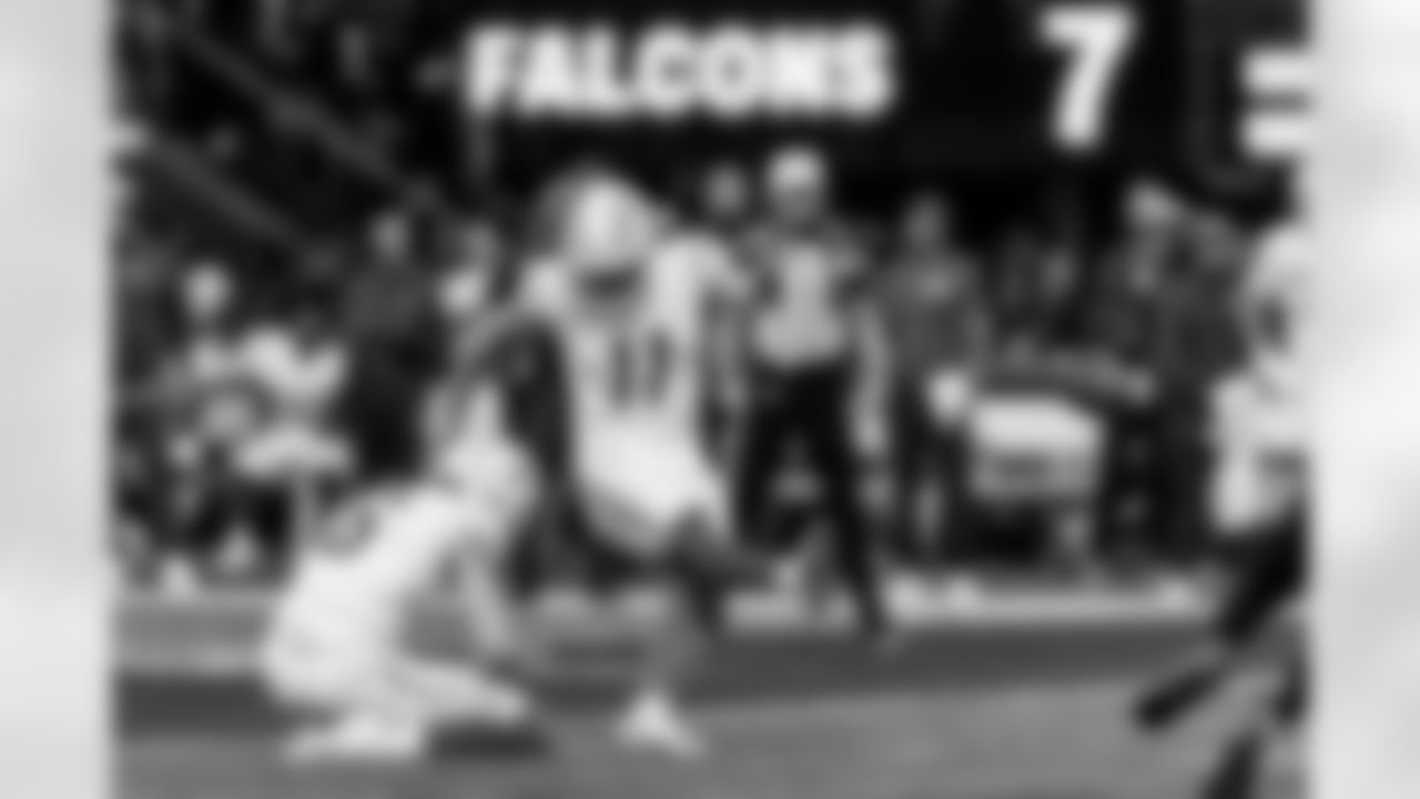 Check out the best shots from the Chargers Week 13 matchup against the Falcons!
