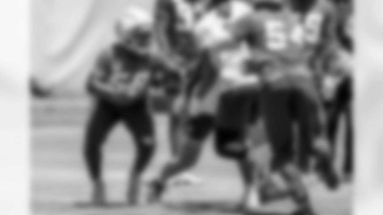 Los Angeles Chargers players participate in Phase 3 of the offseason program on Monday, June 16, 2025 at The Bolt in El Segundo, CA.