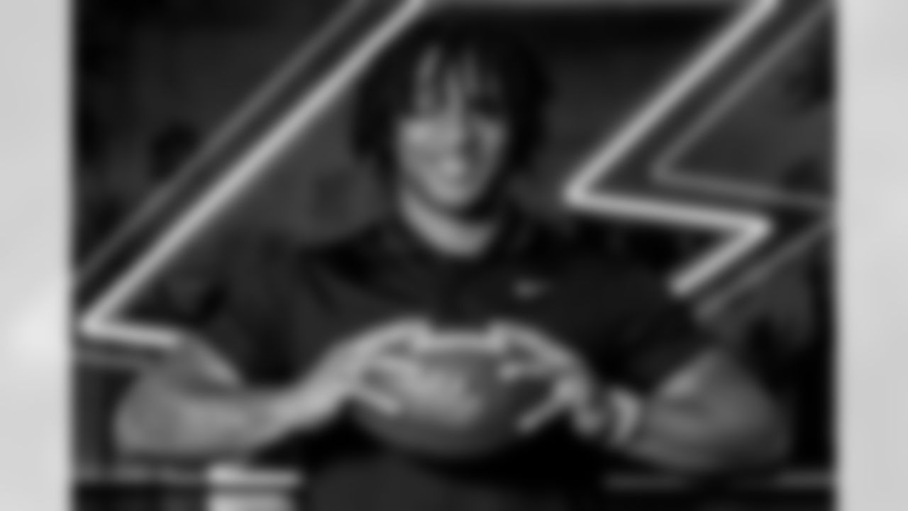 2025 first-round pick Omarion Hampton arrives in L.A. for his first day as a member of the Chargers