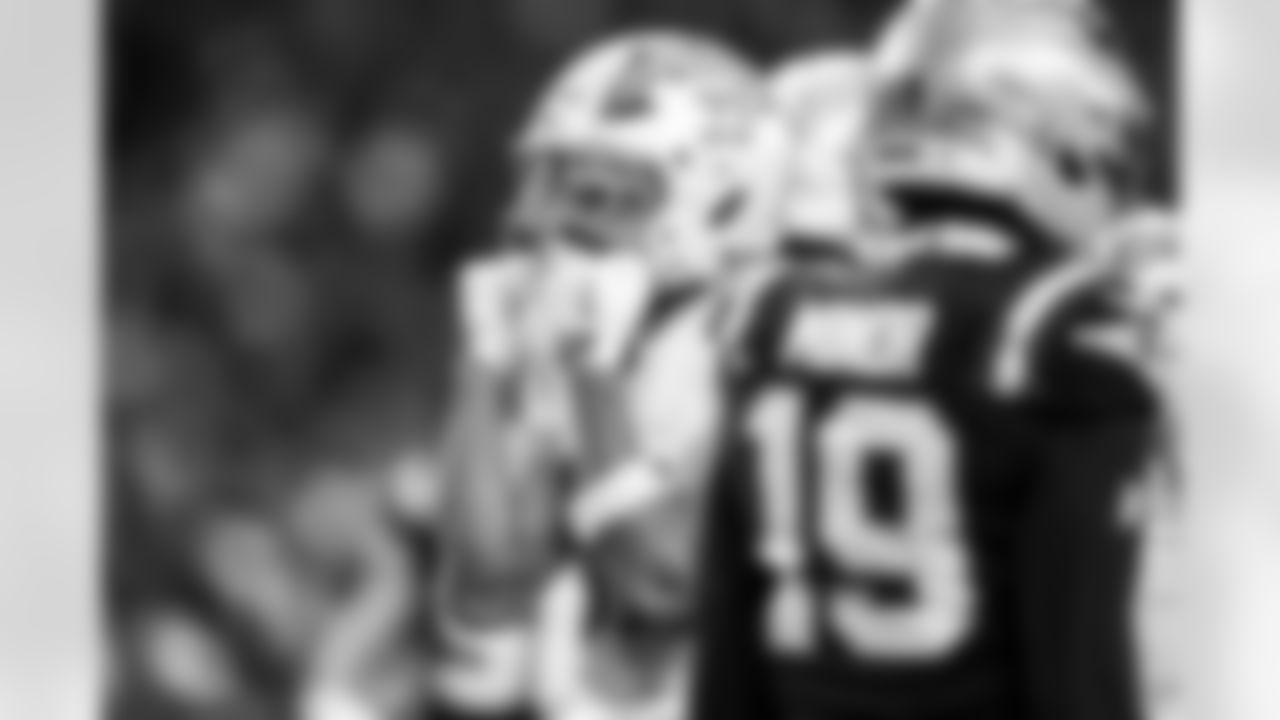 DB Deane Leonard (33)