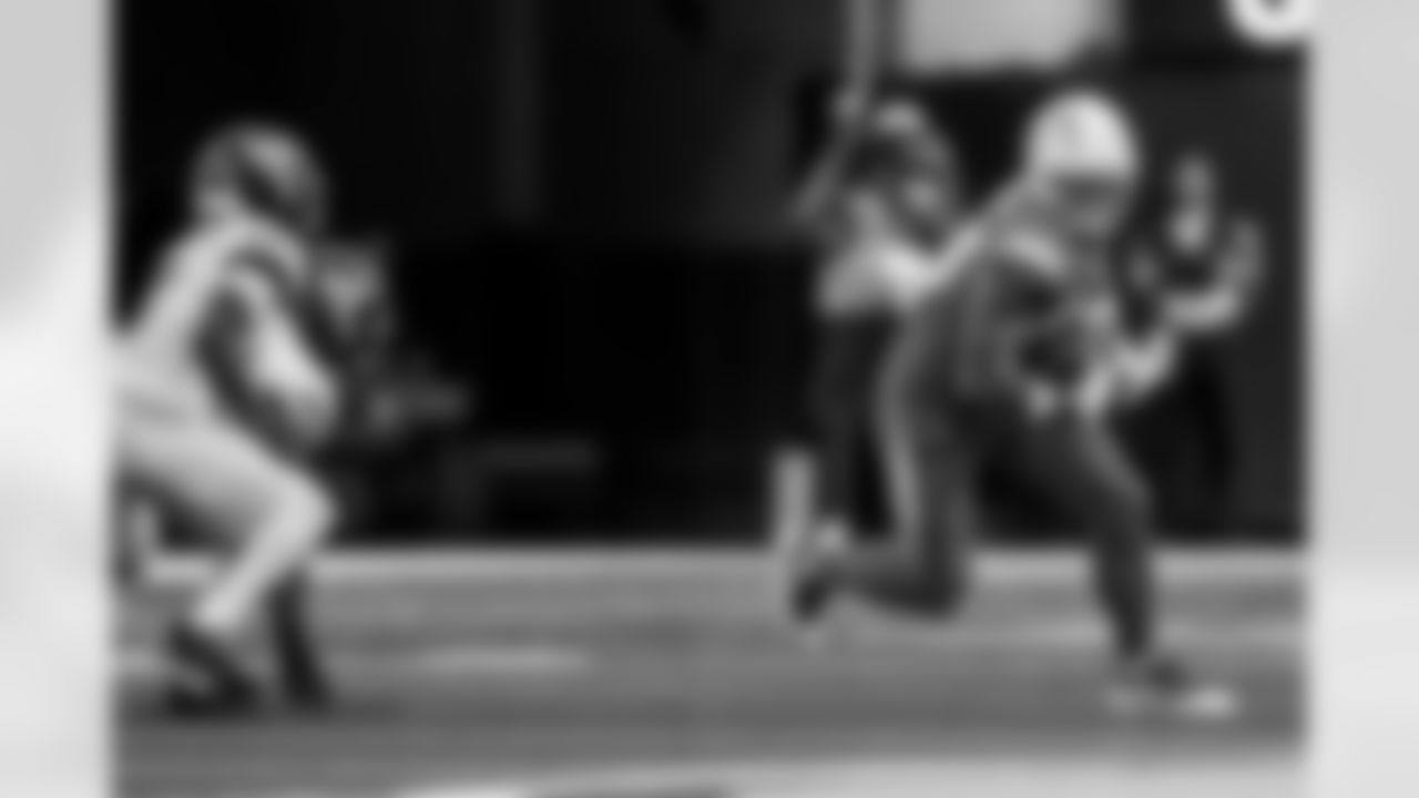 Take a look at the best photos of Chargers 2026 free agent Tyler Conklin