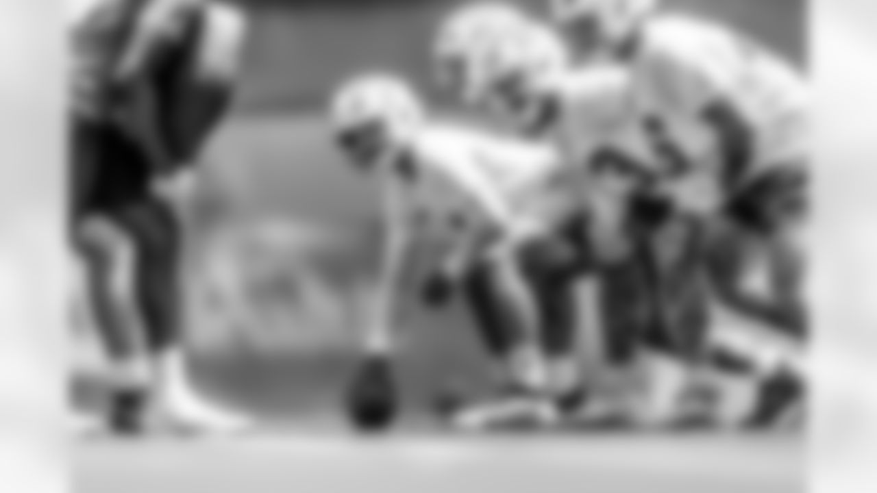 Los Angeles Chargers players participate in Phase 3 of the offseason program on Tuesday, May 27, 2025 at The Bolt in El Segundo, CA.