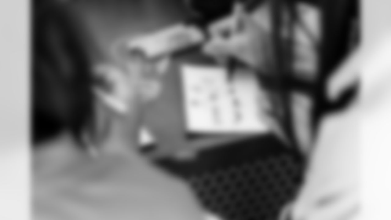 The Los Angeles Chargers play the Tennessee Titans on Sunday, November 10, 2024 at SoFi Stadium in Inglewood, CA.
[FINAL SCORE: LAC 27 - TEN 17]