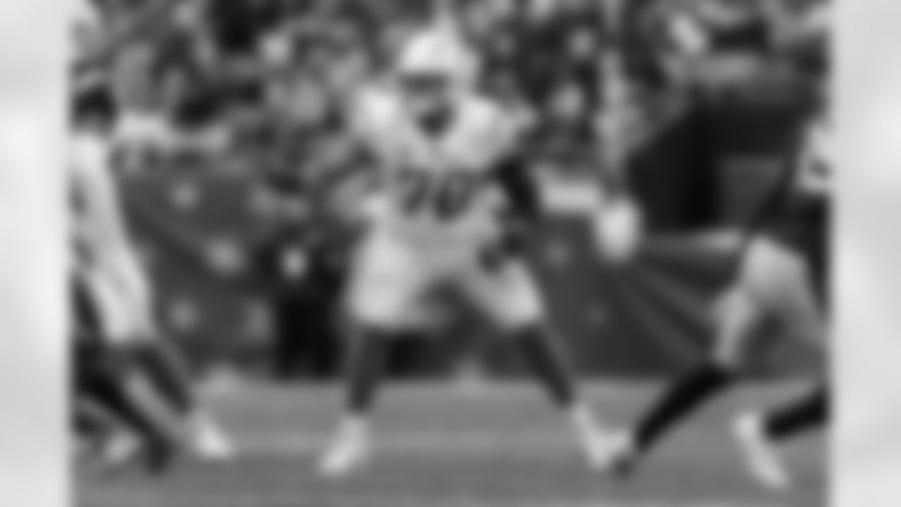 The Los Angeles Chargers play the New England Patriots on Saturday, December 28, 2024 at Gillette Stadium in Foxborough, MA.
[FINAL SCORE: LAC 40 - NE 7]