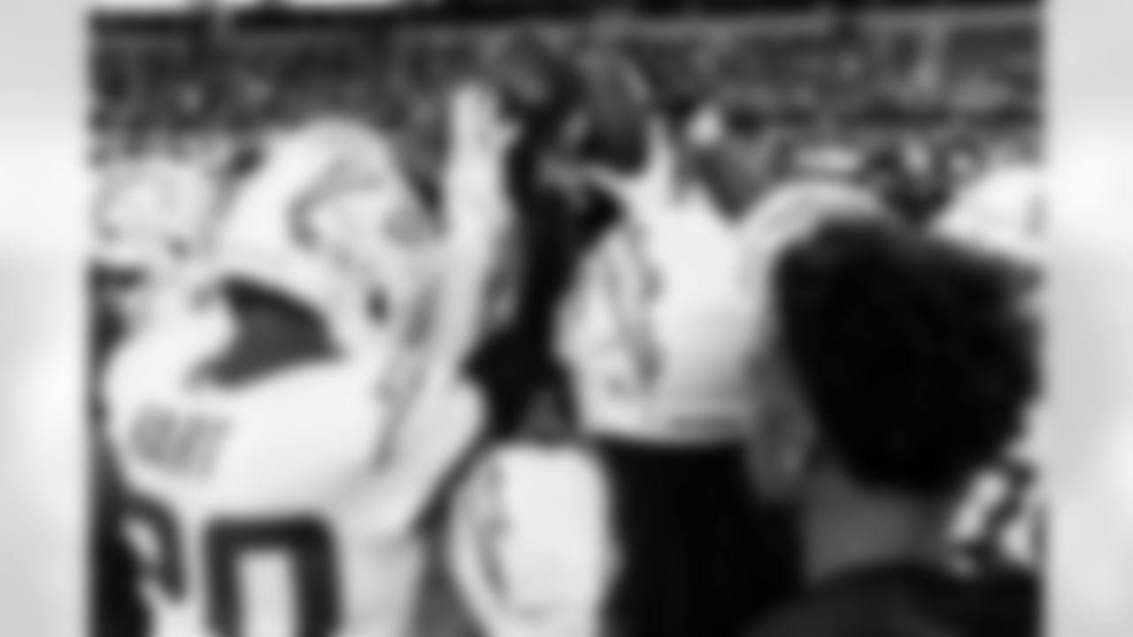 Check out the best shots from the Chargers Week 16 matchup against the Cowboys!