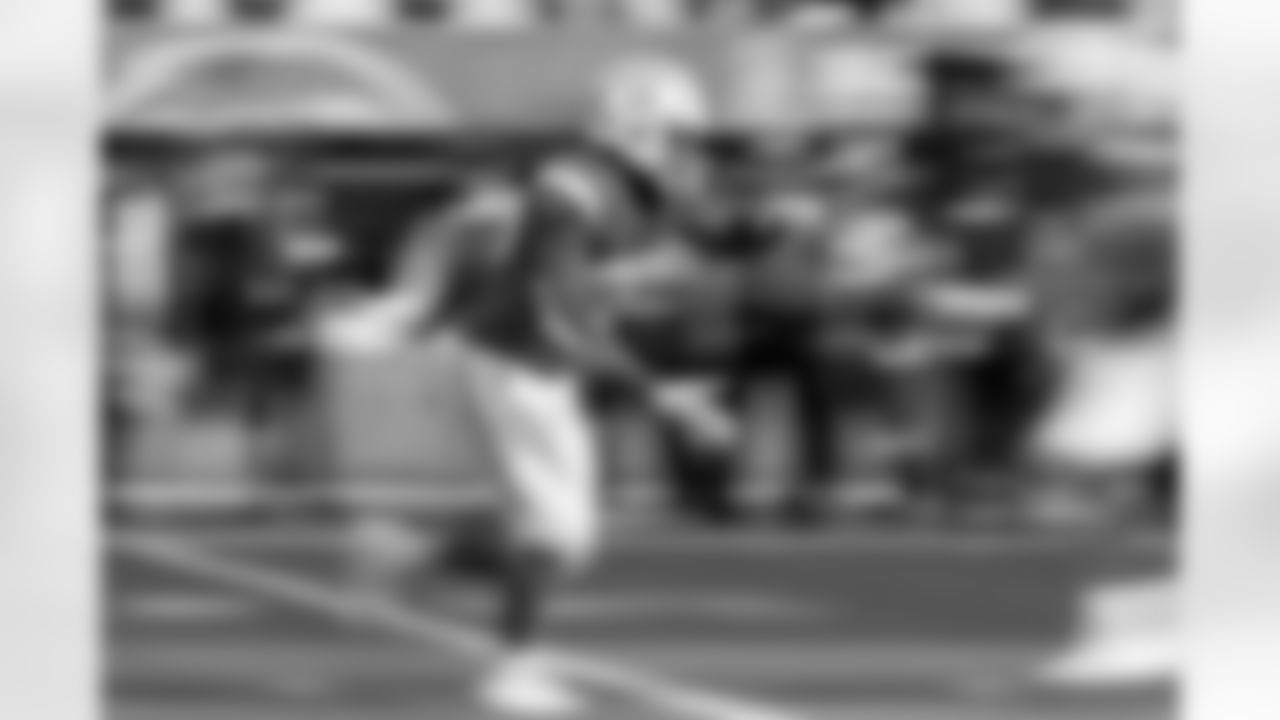 The Los Angeles Chargers play the Detroit Lions on Sunday, November 12, 2023 at SoFi Stadium in Inglewood, CA.
[FINAL SCORE: DET 41 - LAC 38]