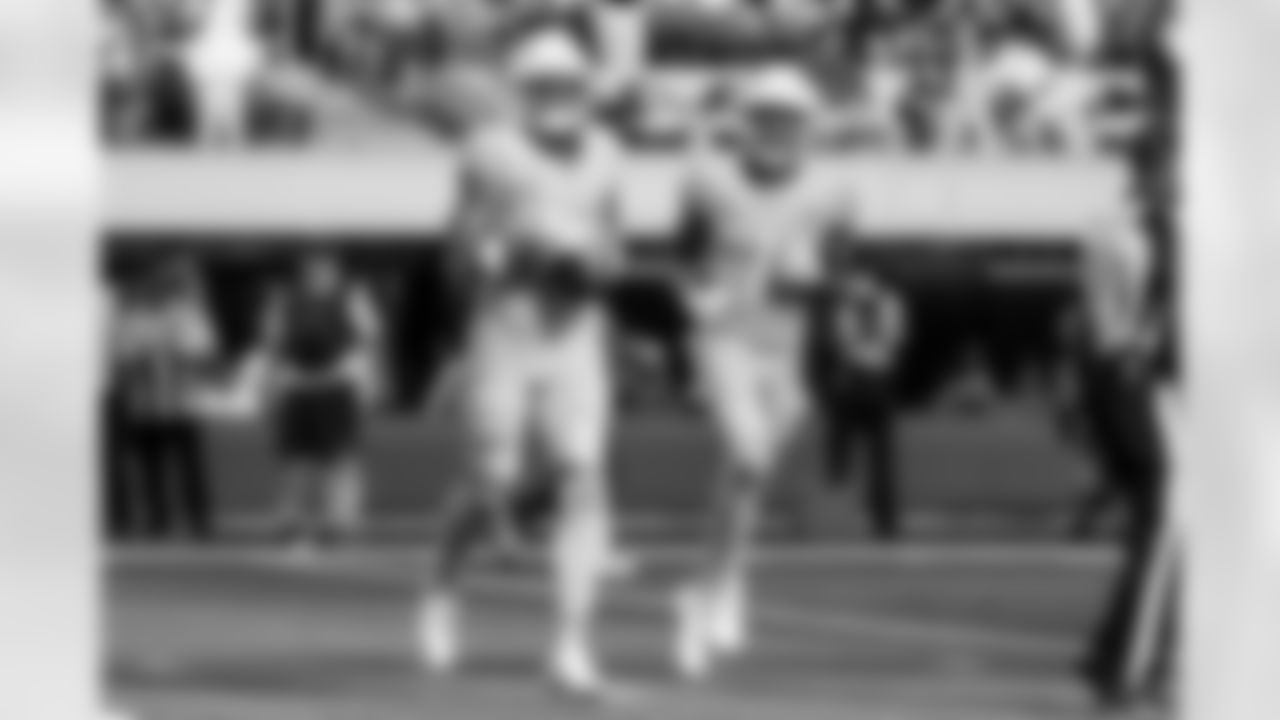 Check out the best shots from the Chargers Week 7 matchup against the Colts!