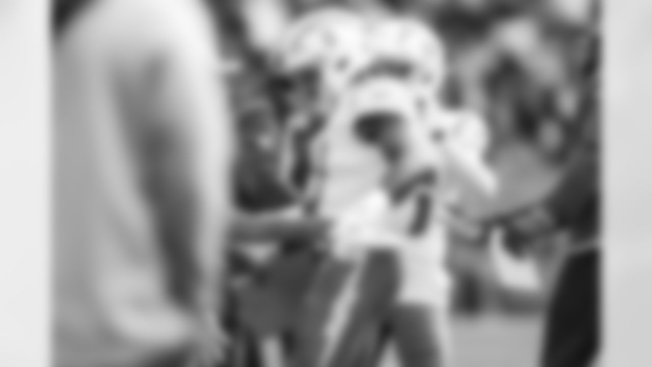 LB Daiyan Henley (0)