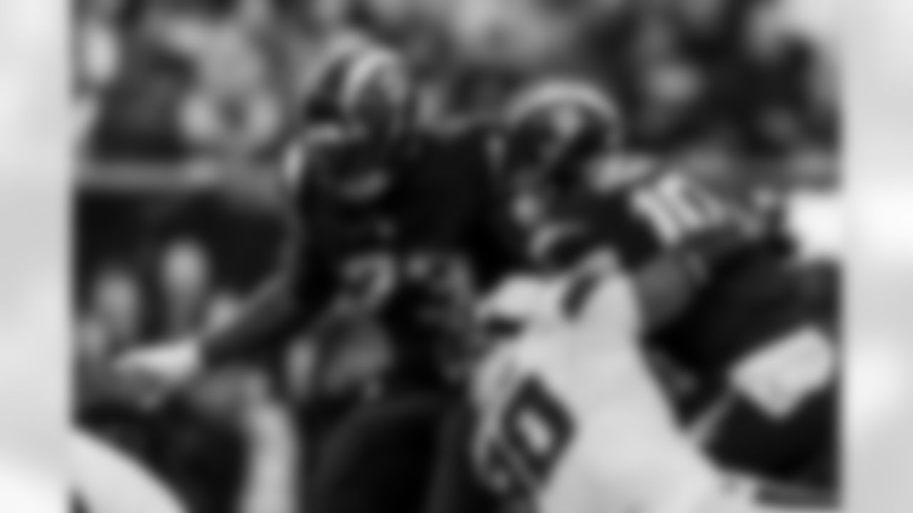 Check out the best shots from the Chargers Week 17 matchup against the Texans!