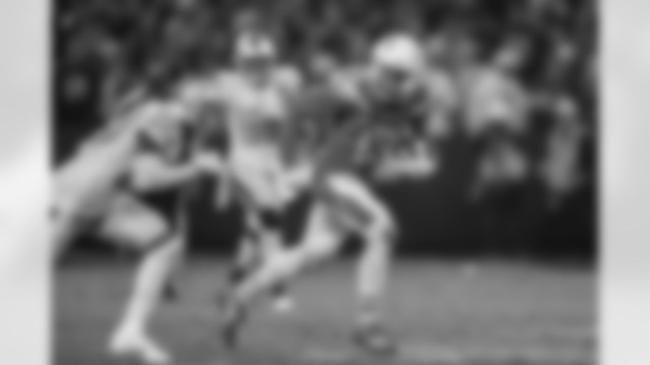 The Los Angeles Chargers play the Oakland Raiders on Thursday, November 7, 2019 at RingCentral Coliseum in Oakland, California.
[FINAL SCORE: LAC24 - OAK 26]