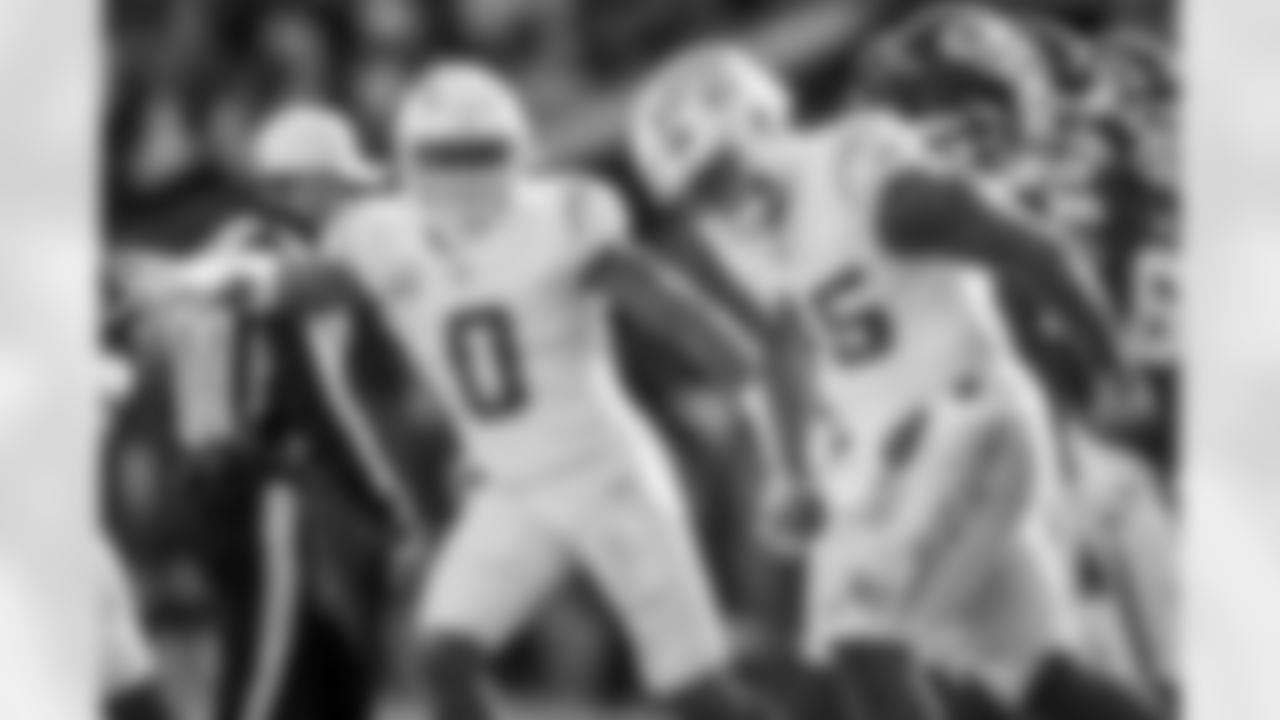 Check out the best shots from the Chargers Week 15 matchup against the Chiefs!